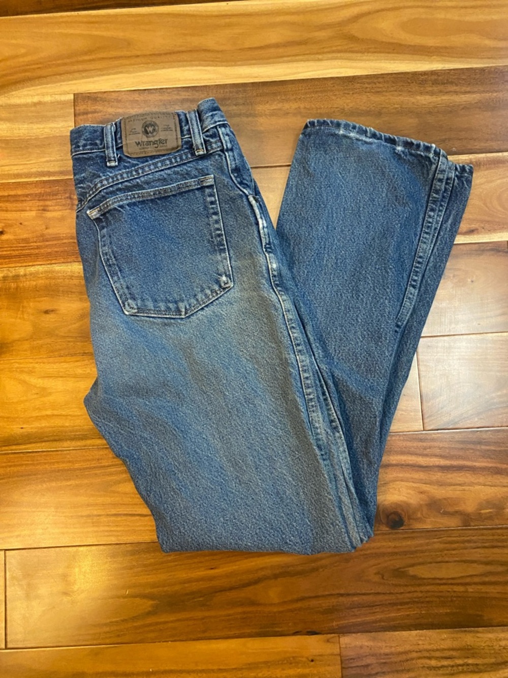 Wrangler Relaxed Fit Blue Men's Jeans